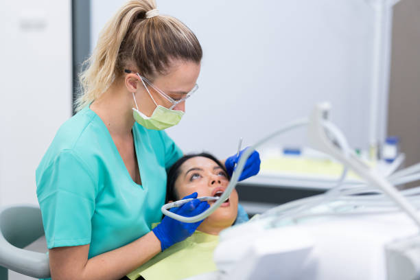 Best Emergency Dental Care for Broken or Chipped Teeth in Brooklyn, OH